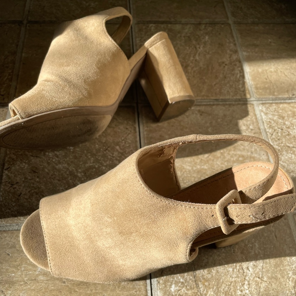 New York & Company Faux Suede Open Toe Beige Block Heel